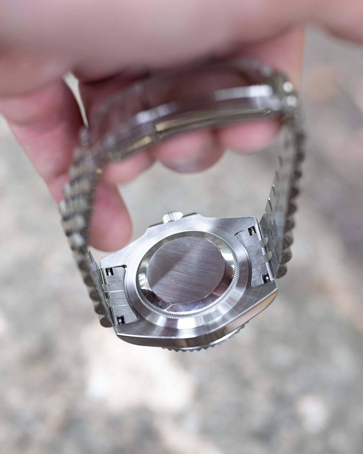 BELL Handmade NH34 GMT Watch "Bruce Wayne"