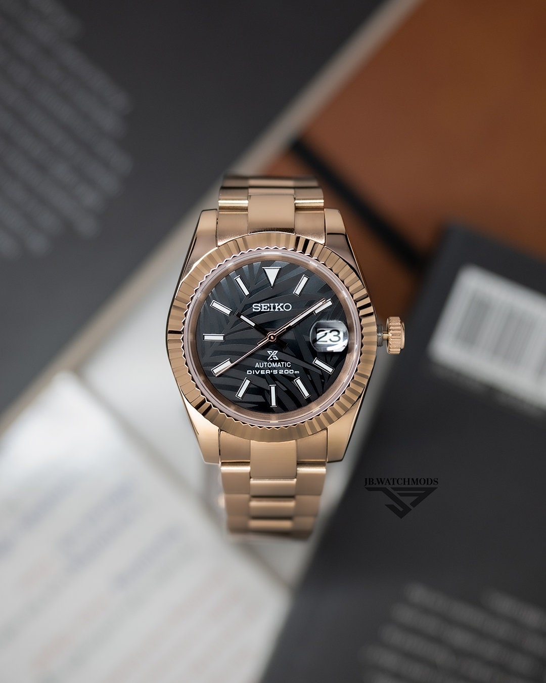 JB.WATCHMODS Custom Seiko Mod Rose Gold with Black Palm Dial