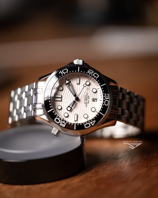 BELL Handmade NH35 White Dial Seamaster Diver Automatic Watch