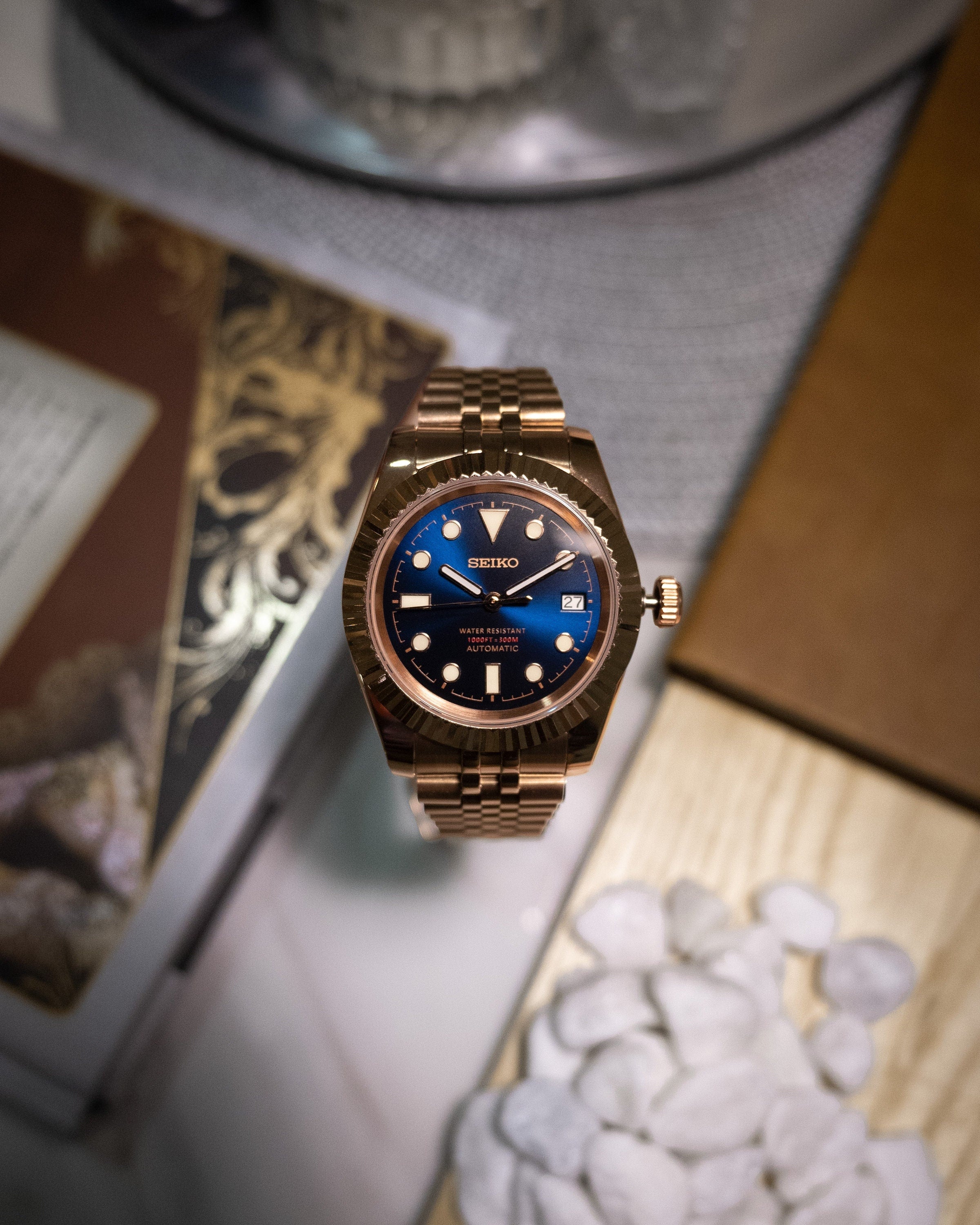 JB.WATCHMODS Custom Seiko Mod Rose Gold Blue Sunburst Dial