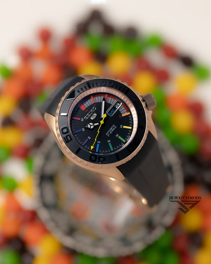 JB.WATCHMODS Custom Seiko Mod Rainbow SKX Automatic Watch