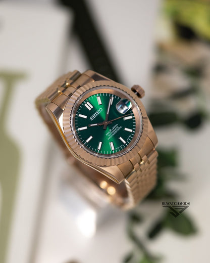 JB.WATCHMODS Custom Seiko Mod Rose Gold with Green Baton Dial